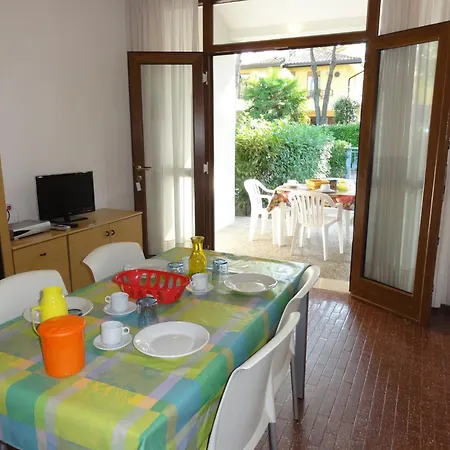 Villa Semi-detached In A Quiet Area